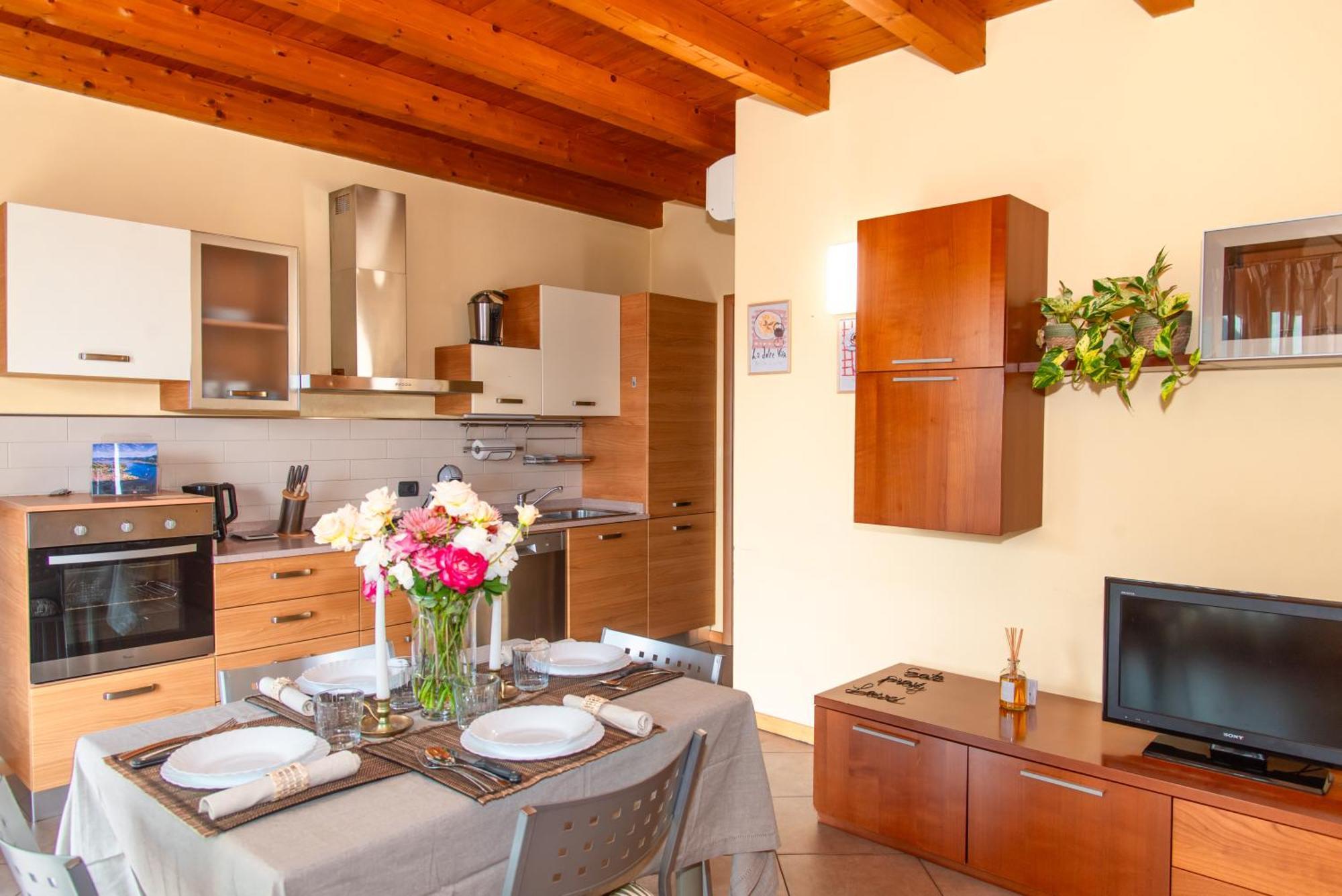קוסטה וולפינו Casa Vacanze Renata מראה חיצוני תמונה