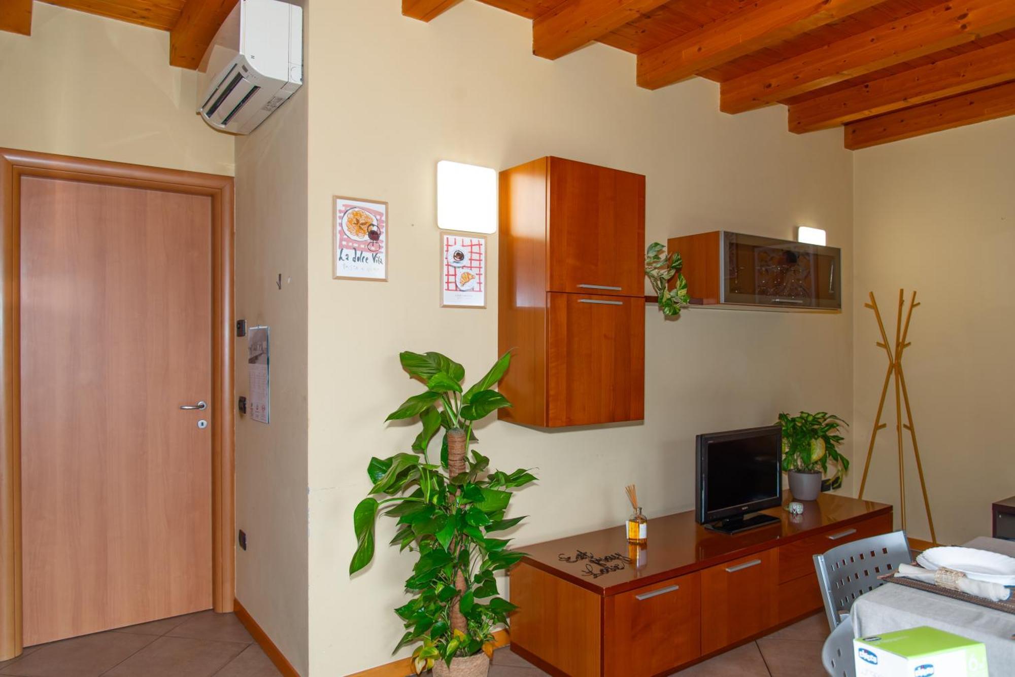 קוסטה וולפינו Casa Vacanze Renata מראה חיצוני תמונה
